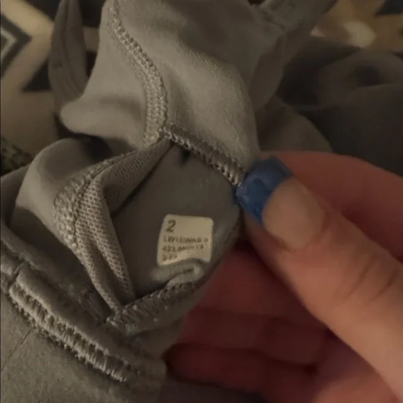 Lululemon grey align tank - Picture 4 of 4